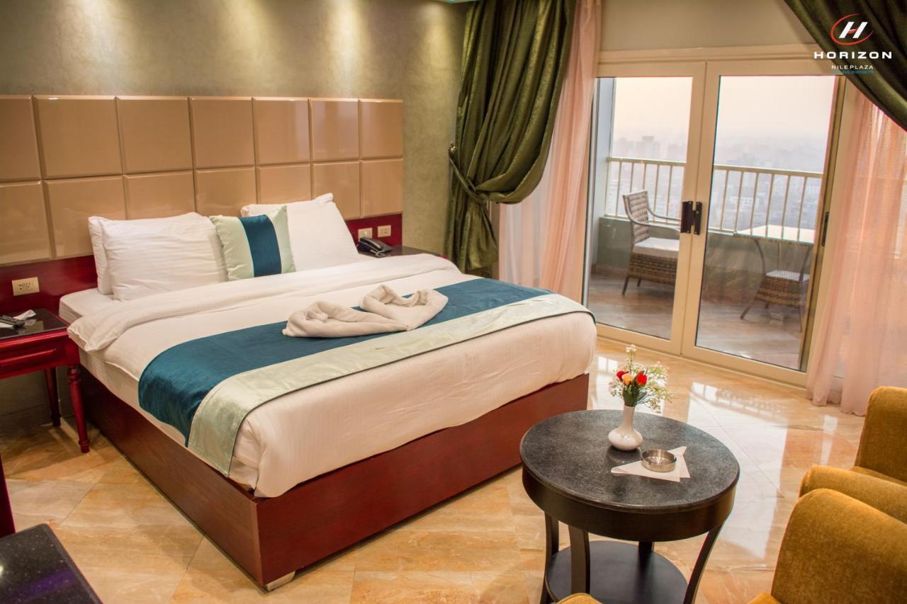 Grand Nile Royal Hotel At Nile Plaza Cairo Exterior photo