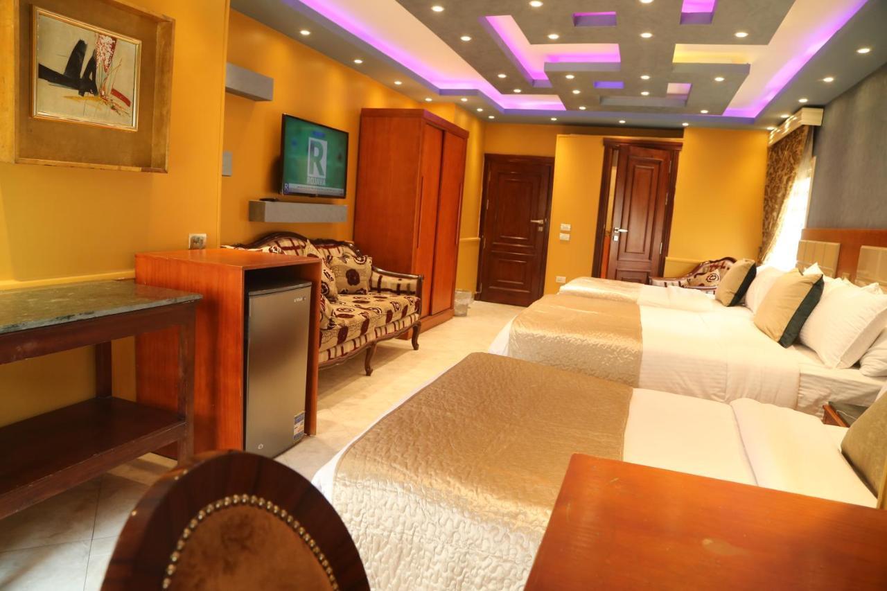 Grand Nile Royal Hotel At Nile Plaza Cairo Exterior photo